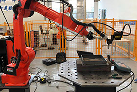 机器人焊缝跟踪系统丨适配钱江机器人实现智能化焊接