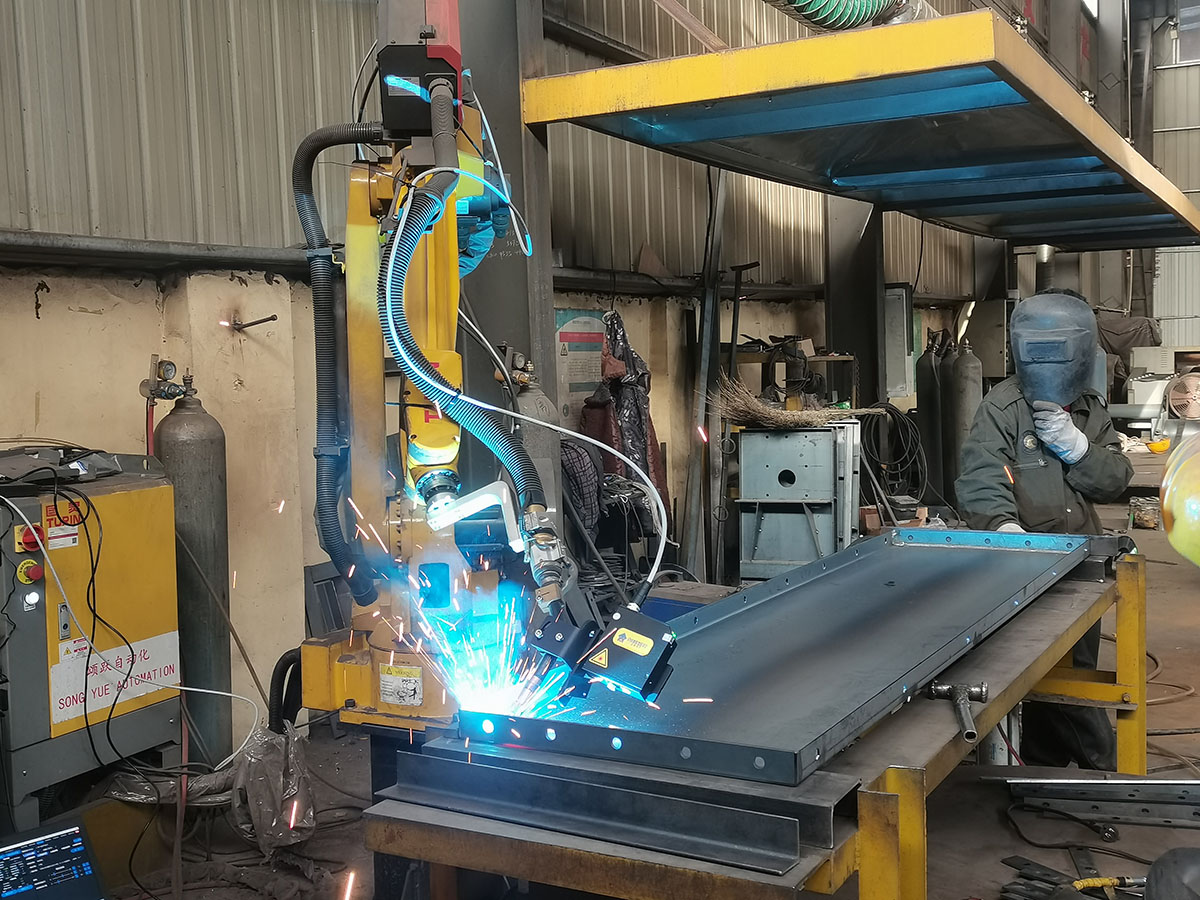 焊接机器人示教操作流程