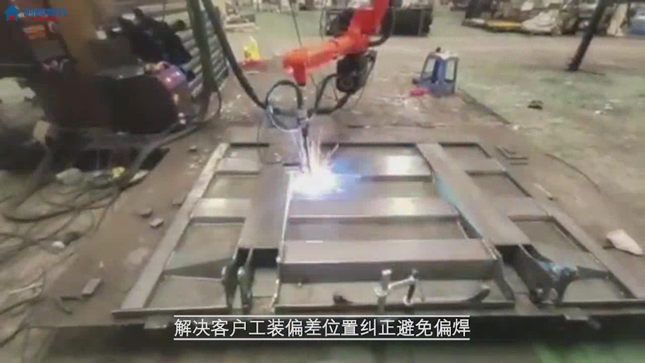创想激光焊缝跟踪器适配昌泓机器人实现智能焊接的案例
